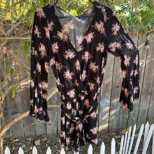 American Eagle Floral Romper